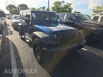 2010 Jeep Wrangler Unlimited Sport - miniatura 3