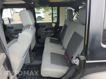2010 Jeep Wrangler Unlimited Sport - miniatura 13