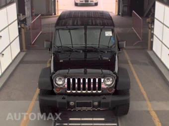 2010 Jeep Wrangler Unlimited Sport - miniatura 2