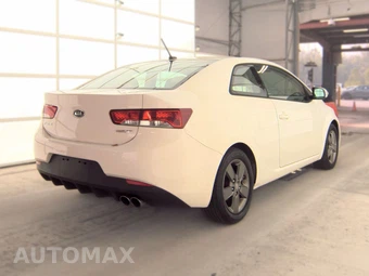 2010 Kia Forte Koup EX Coupe – miniatura 4