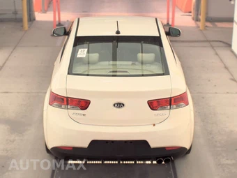 2010 Kia Forte Koup EX Coupe – miniatura 5