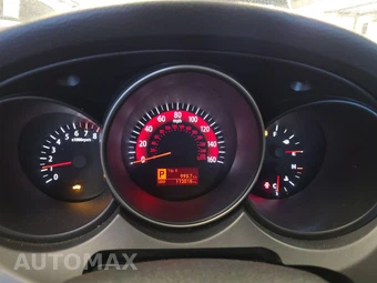 2010 Kia Optima SX – miniatura 12