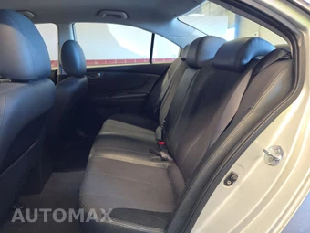 2010 Kia Optima SX – miniatura 13