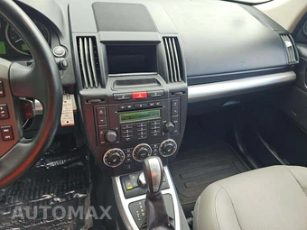 2010 Land Rover LR2 HSE – miniatura 10