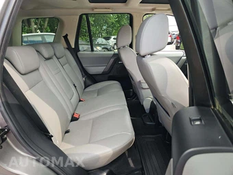 2010 Land Rover LR2 HSE – miniatura 16