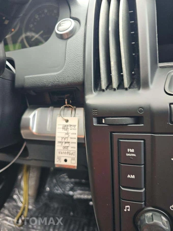 2010 Land Rover LR2 HSE – miniatura 8