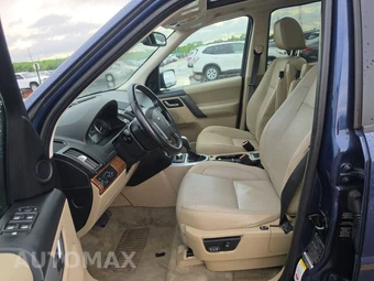 2010 Land Rover LR2 HSE – miniatura 7