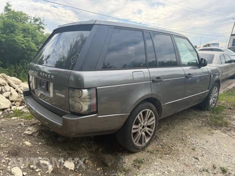 2010 Land Rover Range Rover SC – miniatura 6