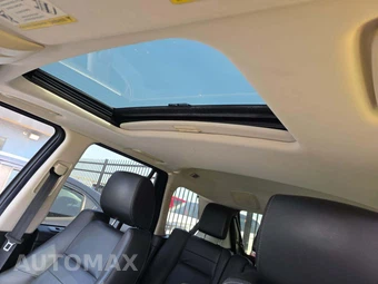 2010 Land Rover Range Rover Sport HSE – miniatura 11