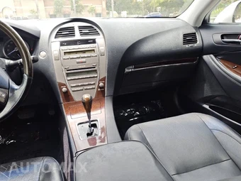 2010 Lexus ES 350 - miniatura 30