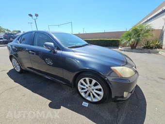 2010 Lexus IS 250 Sedan – miniatura 3
