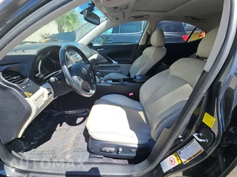 2010 Lexus IS 250 Sedan – miniatura 7