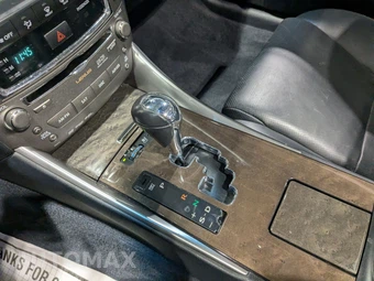 2010 Lexus IS 350C Convertible - miniatura 48