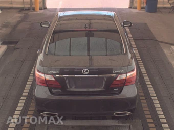 2010 Lexus LS 460 – miniatura 5