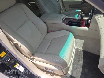 2010 Lexus LS 460 – miniatura 8