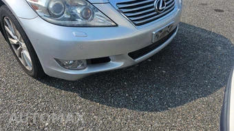 2010 Lexus LS 460 – miniatura 19