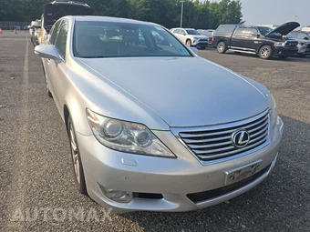 2010 Lexus LS 460 – miniatura 2