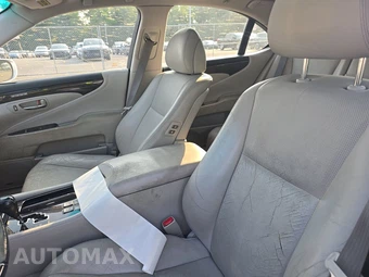 2010 Lexus LS 460 – miniatura 7