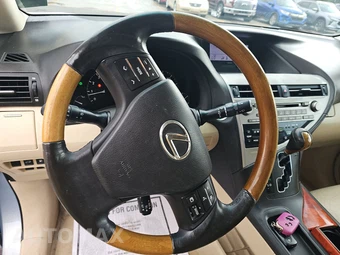 2010 Lexus RX 350 – miniatura 10