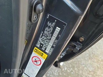 2010 Lexus RX 450h – miniatura 18