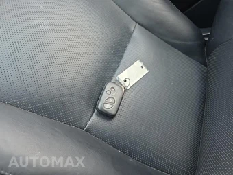2010 Lexus RX 450h – miniatura 30
