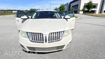 2010 Lincoln MKS – miniatura 17