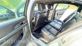 2010 Lincoln MKS – miniatura 13