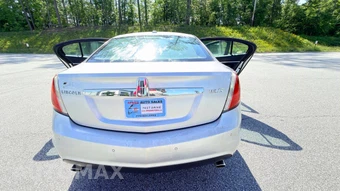 2010 Lincoln MKS – miniatura 16