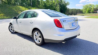 2010 Lincoln MKS – miniatura 9