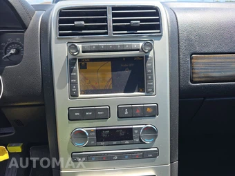2010 Lincoln MKX - miniatura 11