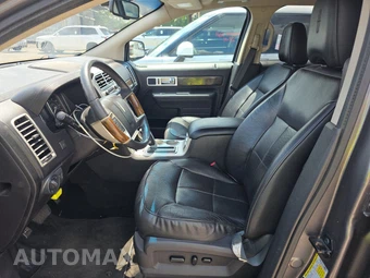 2010 Lincoln MKX - miniatura 7