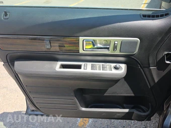 2010 Lincoln MKX - miniatura 9
