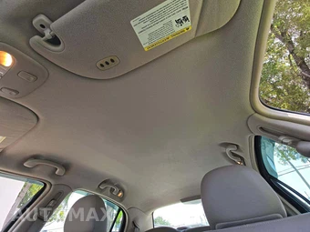 2010 Lincoln Town Car Signature Limited – miniatura 8