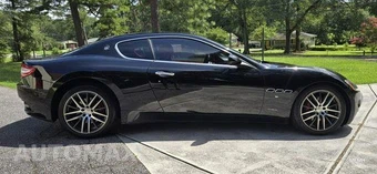2010 Maserati GranTurismo Coupe - miniatura 3