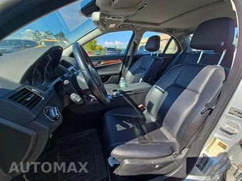 2010 Mercedes-Benz C 300 4MATIC - miniatura 6