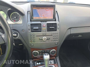 2010 Mercedes-Benz C 300 4MATIC – miniatura 7