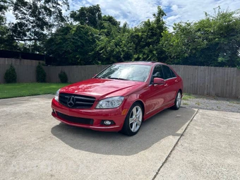 2010 Mercedes-Benz C 300 – miniatura 2