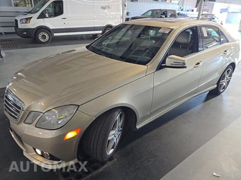 2010 Mercedes-Benz E 350 4MATIC Sedan — samochód z USA z aukcji Manheim, oferta Kup Teraz w AUTOMAX
