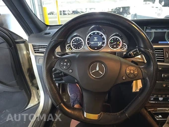 2010 Mercedes-Benz E 350 4MATIC Sedan – miniatura 10