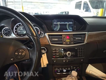 2010 Mercedes-Benz E 350 4MATIC Sedan – miniatura 11
