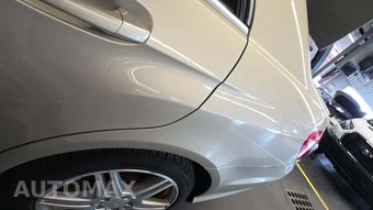 2010 Mercedes-Benz E 350 4MATIC Sedan – miniatura 23
