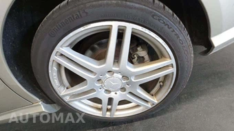 2010 Mercedes-Benz E 350 4MATIC Sedan – miniatura 30