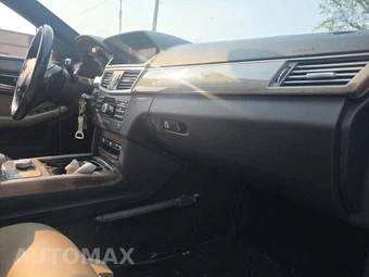 2010 Mercedes-Benz E 350 4MATIC Sedan - miniatura 19