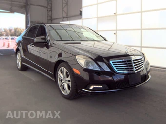 2010 Mercedes-Benz E 350 4MATIC Sedan – miniatura 3