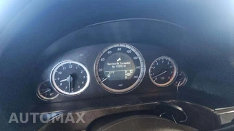 2010 Mercedes-Benz E 350 4MATIC Sedan – miniatura 30