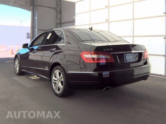 2010 Mercedes-Benz E 350 4MATIC Sedan – miniatura 6