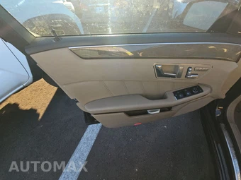 2010 Mercedes-Benz E 350 4MATIC Sedan – miniatura 9