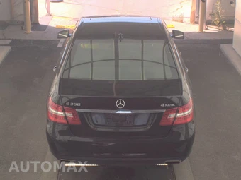 2010 Mercedes-Benz E 350 4MATIC Sedan – miniatura 6