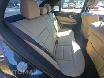 2010 Mercedes-Benz E 350 4MATIC Sedan – miniatura 16