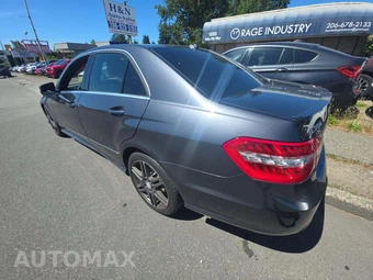 2010 Mercedes-Benz E 350 4MATIC Sedan – miniatura 2